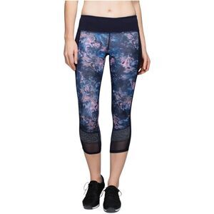 Lululemon If You're Lucky Crop *Full-On Luxtreme. Active Wear. Sz 12